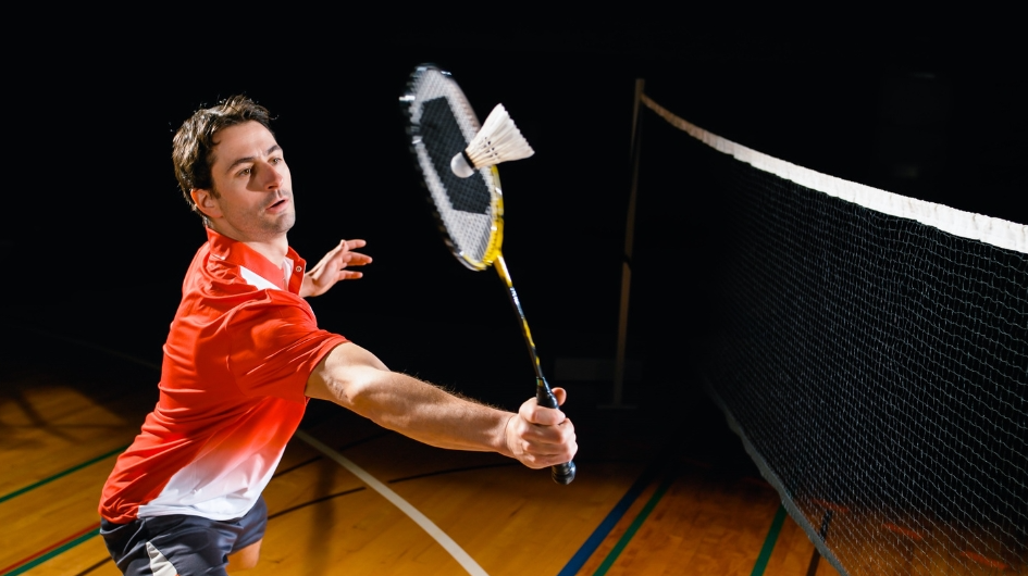 Begini Cara Bermain Badminton, Lengkap Dengan 5 Teknik Bermainnya!